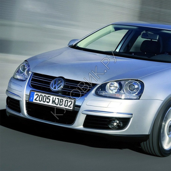 Бампер передний в цвет кузова Volkswagen Jetta 5 (2005-2010)